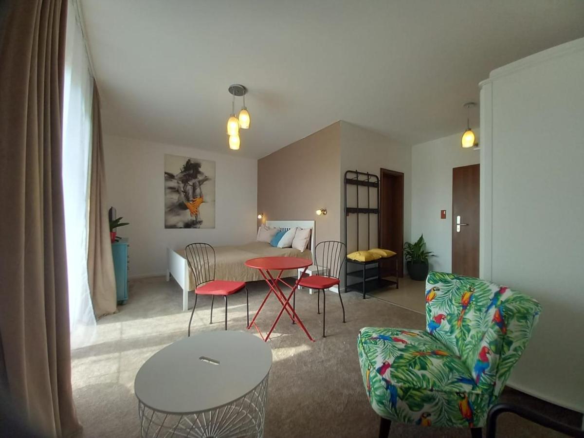Apartliv Vel'ka Lomnica Exteriör bild