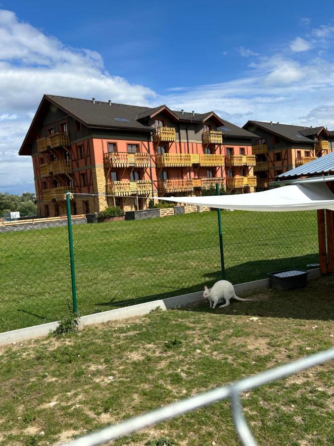 Apartliv Vel'ka Lomnica Exteriör bild